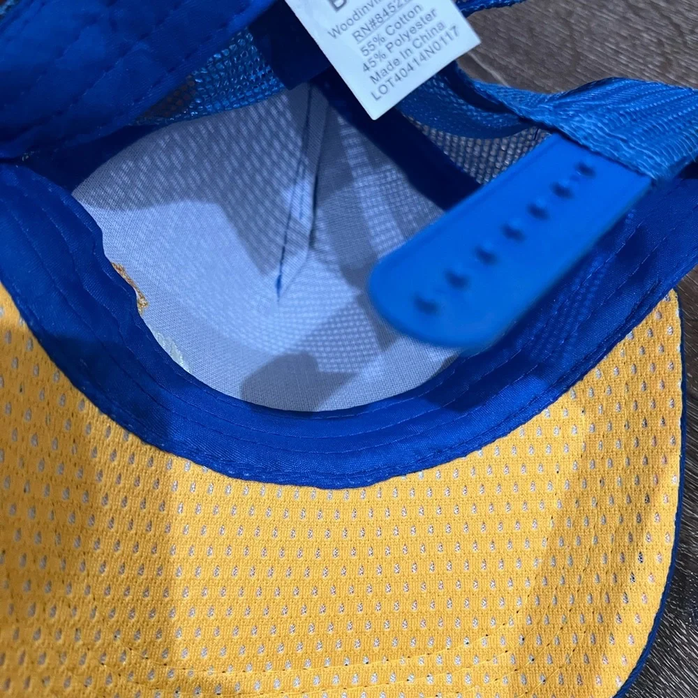 NWOT corona hat / corona cocktail book - Picture 7 of 9